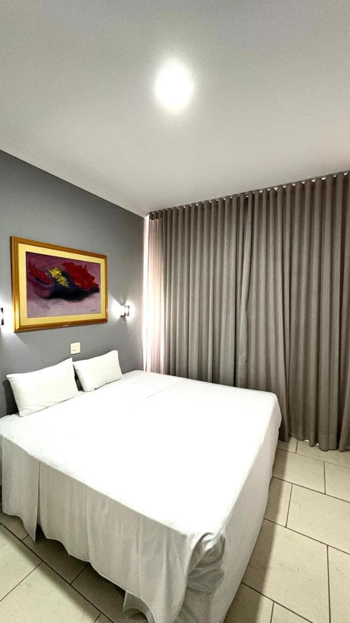 Hotel Del Rey Curitiba By Poty - Na Famosa Rua XV De Novembro エクステリア 写真