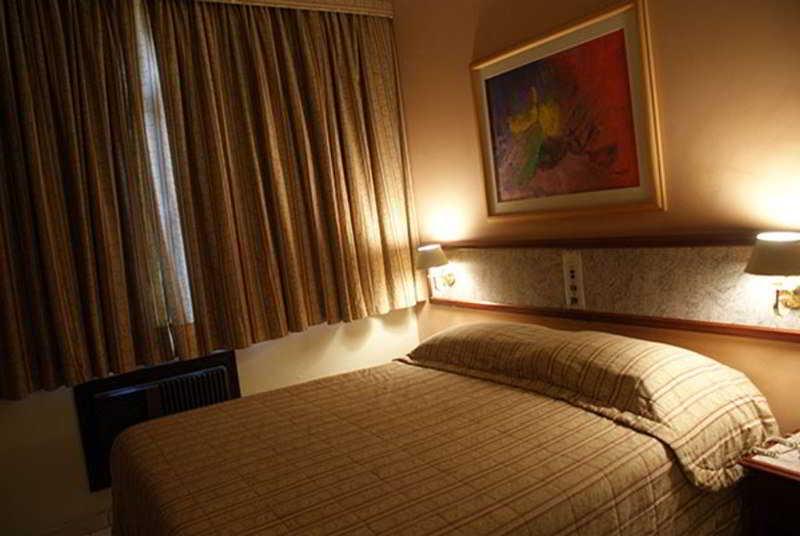 Hotel Del Rey Curitiba By Poty - Na Famosa Rua XV De Novembro エクステリア 写真