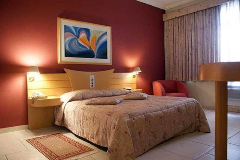 Hotel Del Rey Curitiba By Poty - Na Famosa Rua XV De Novembro エクステリア 写真